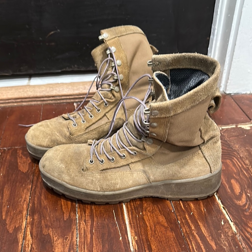 Tan Suede Desert Boots with Crepe Sole